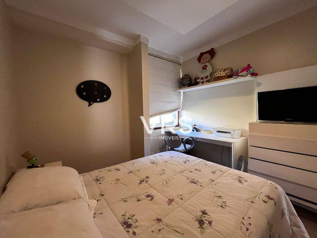 Apartamento à venda com 2 quartos, 80m² - Foto 25