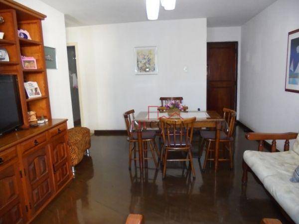 Apartamento à venda com 3 quartos, 97m² - Foto 2