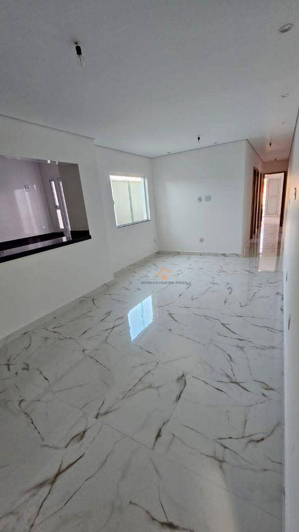 Apartamento à venda com 3 quartos, 85m² - Foto 2