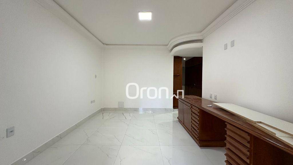 Apartamento à venda com 4 quartos, 241m² - Foto 11