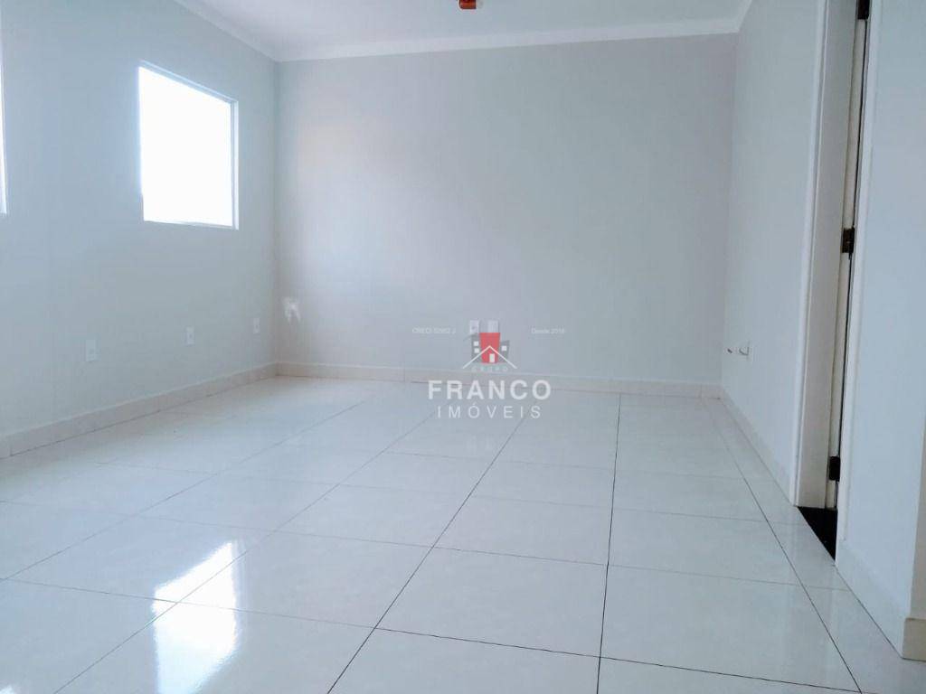 Casa para alugar com 3 quartos, 150m² - Foto 6