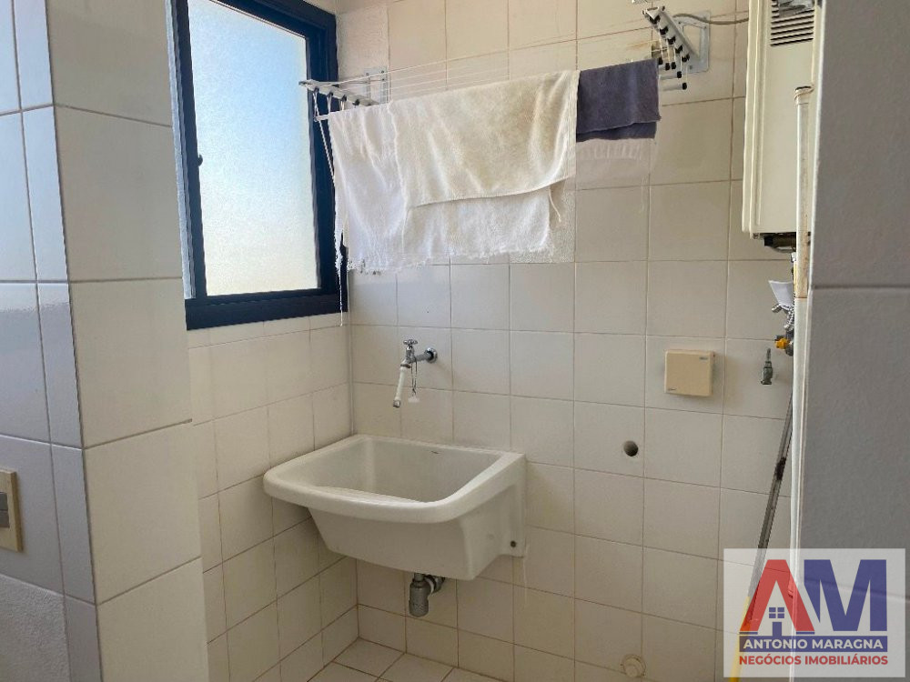 Apartamento à venda com 2 quartos, 69m² - Foto 6