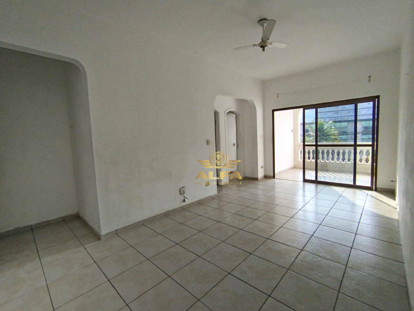 Apartamento à venda com 3 quartos, 70m² - Foto 1