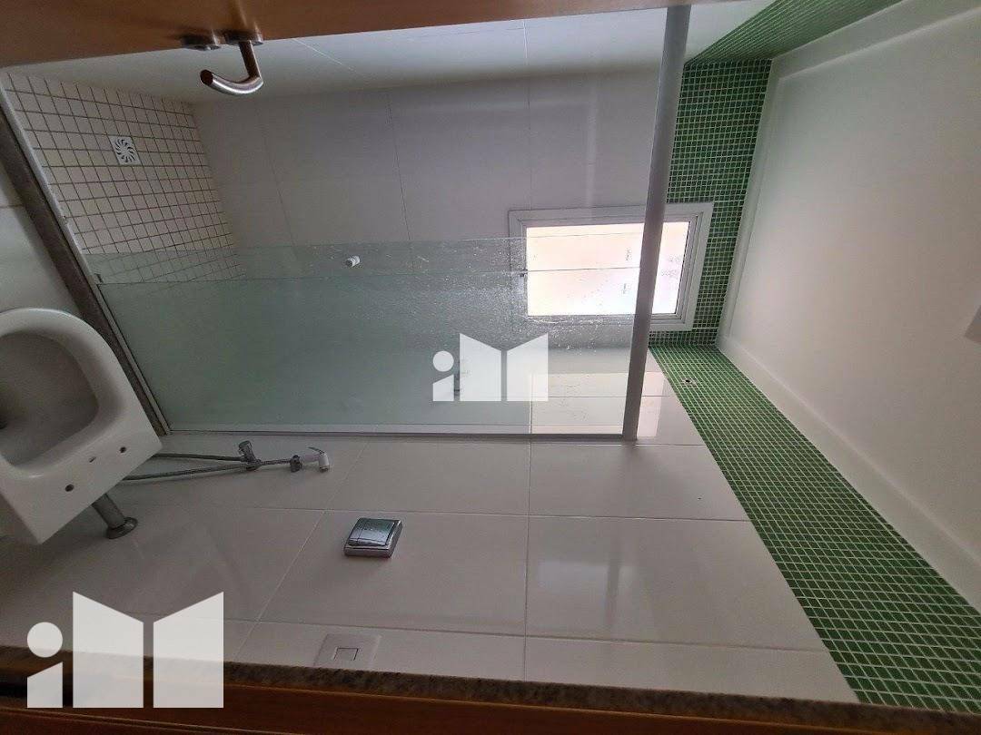 Apartamento à venda com 4 quartos, 141m² - Foto 15