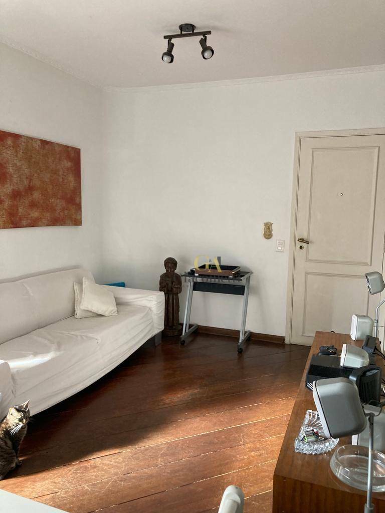 Apartamento à venda com 3 quartos, 110m² - Foto 1