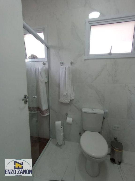 Sobrado à venda com 4 quartos, 650m² - Foto 44