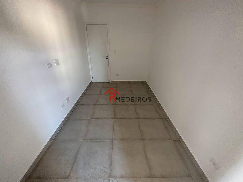 Apartamento à venda com 3 quartos, 120m² - Foto 18