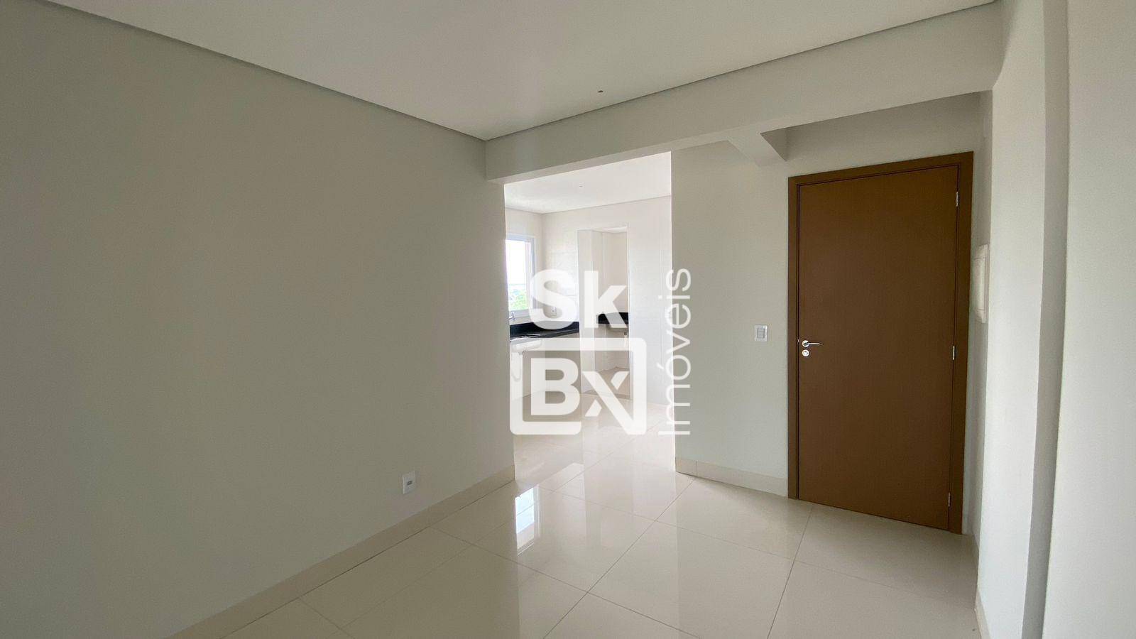 Apartamento à venda com 2 quartos, 70m² - Foto 3