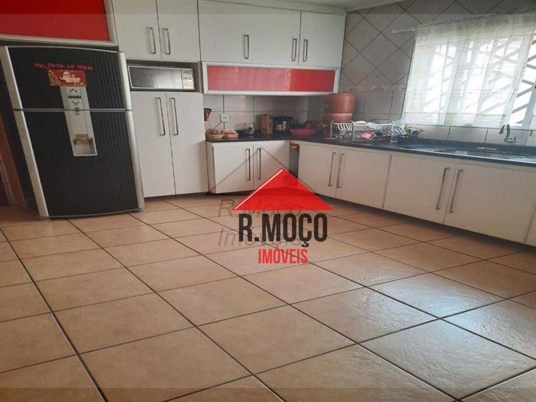 Sobrado à venda com 3 quartos, 138m² - Foto 8