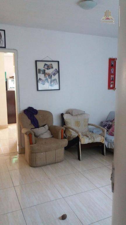 Apartamento à venda com 1 quarto, 60m² - Foto 2