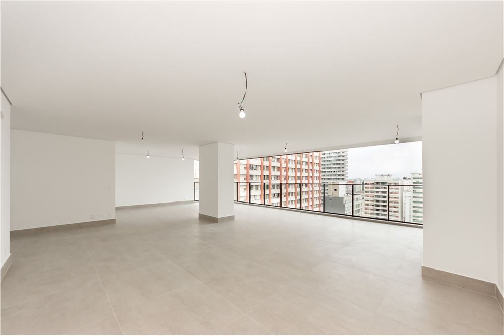 Apartamento à venda com 3 quartos, 207m² - Foto 20