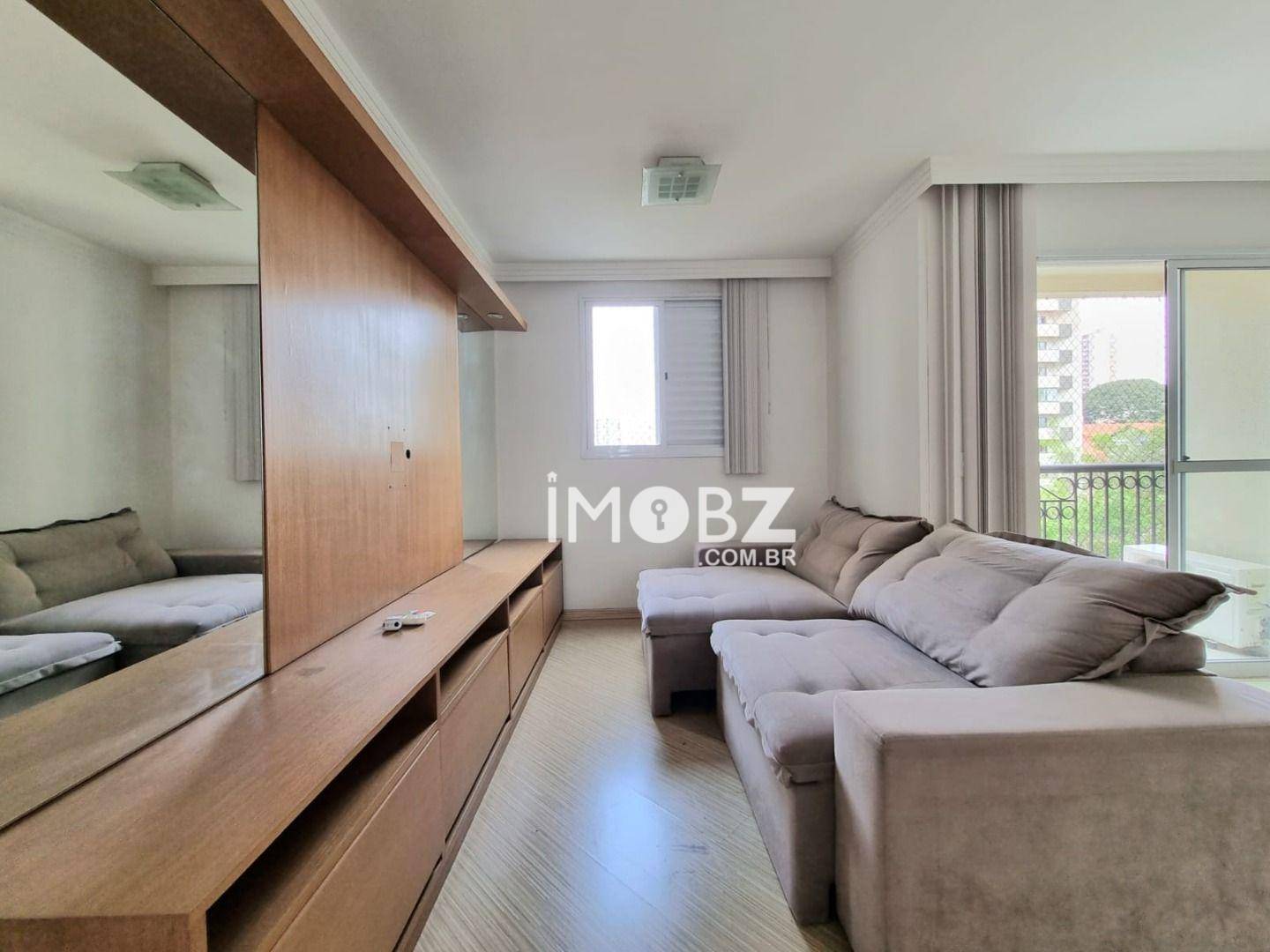 Apartamento à venda com 2 quartos, 64m² - Foto 2