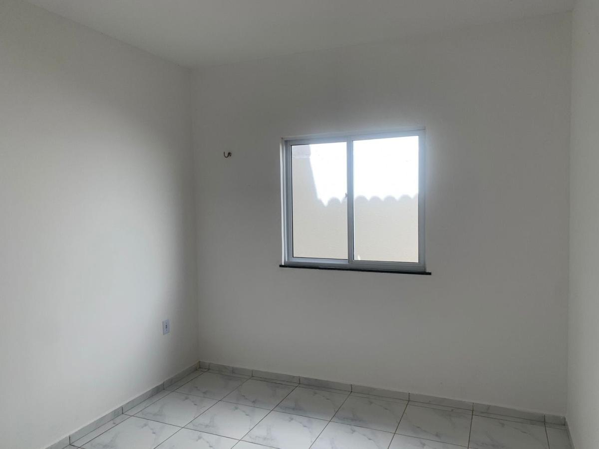 Casa à venda com 2 quartos, 150m² - Foto 4