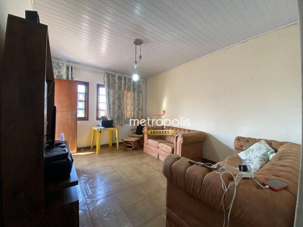 Casa à venda com 4 quartos, 160m² - Foto 2