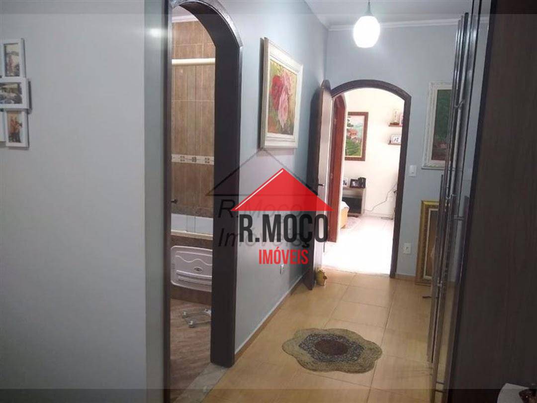 Sobrado à venda com 3 quartos, 341m² - Foto 14