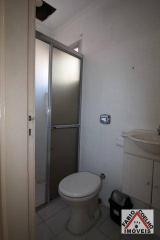 Apartamento à venda com 2 quartos, 57m² - Foto 11