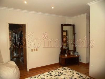 Apartamento à venda com 3 quartos, 240m² - Foto 20