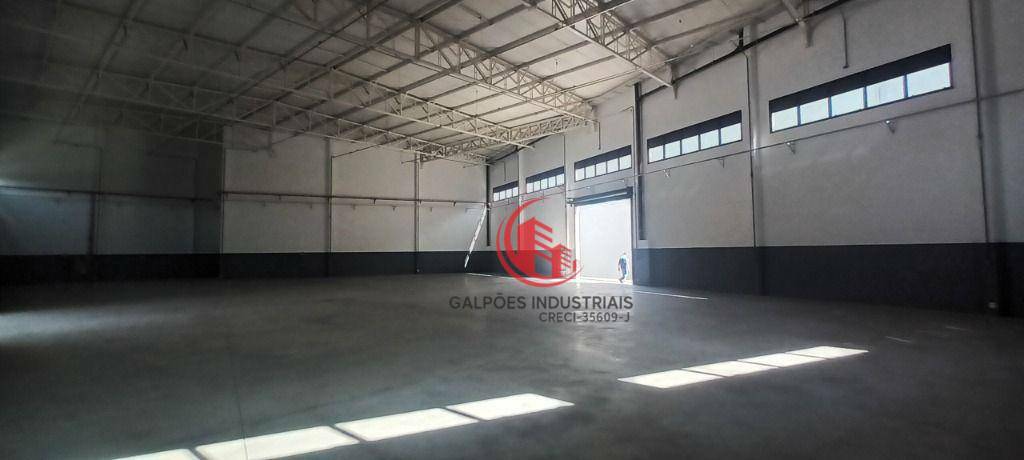 Depósito-Galpão-Armazém para alugar, 1350m² - Foto 6