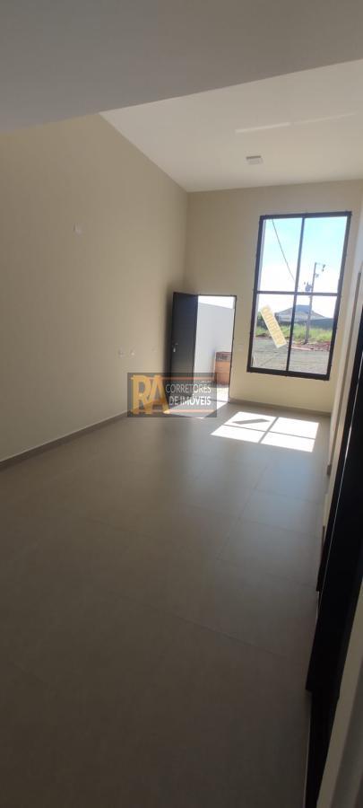 Casa à venda com 2 quartos, 114m² - Foto 4