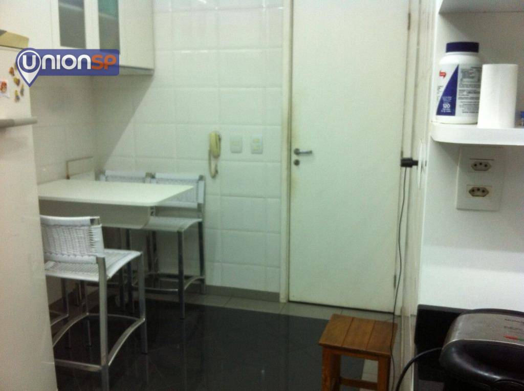 Apartamento à venda com 4 quartos, 149m² - Foto 5