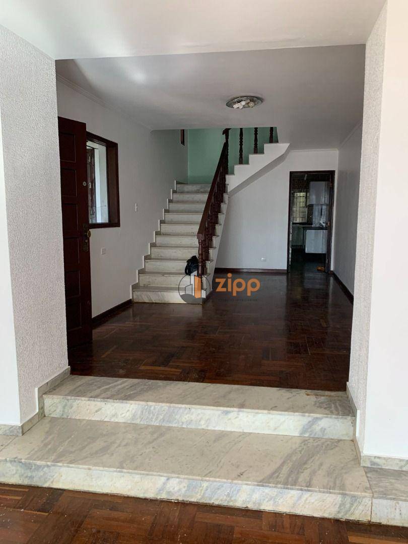 Sobrado à venda com 3 quartos, 200m² - Foto 18