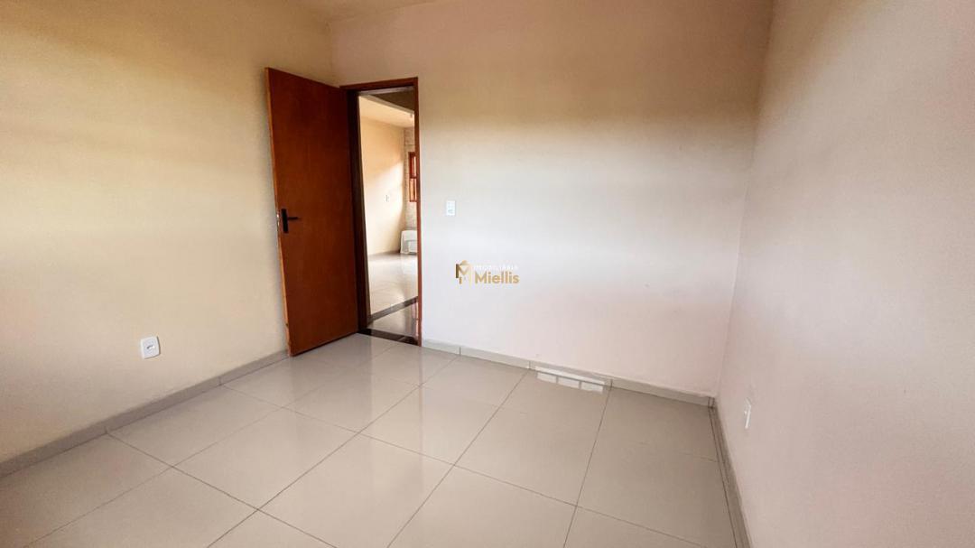 Casa à venda com 2 quartos, 46m² - Foto 7