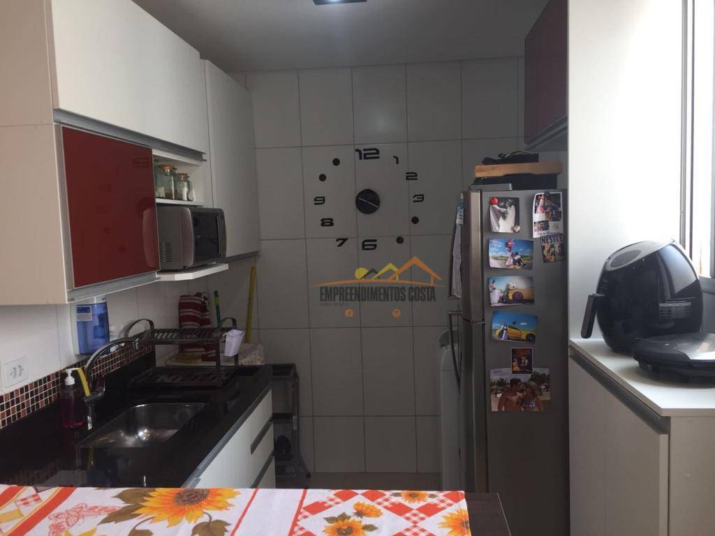 Apartamento à venda com 2 quartos, 52m² - Foto 9