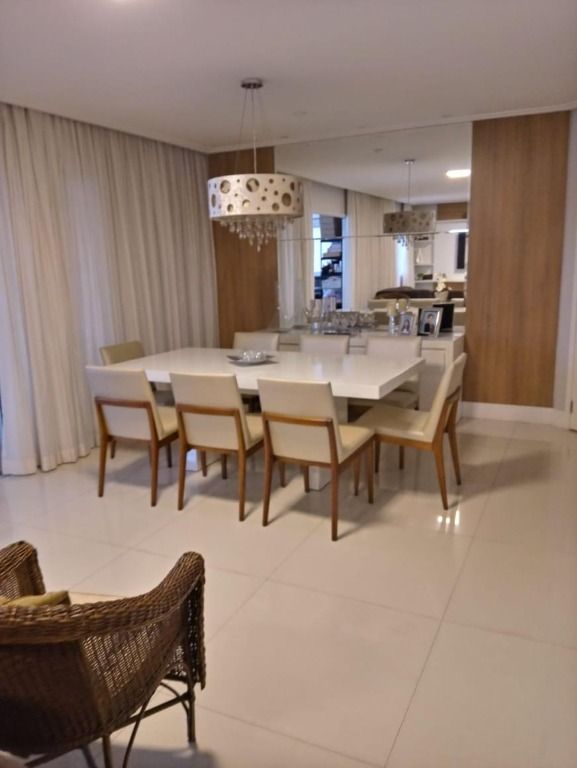 Apartamento à venda com 3 quartos, 155m² - Foto 35