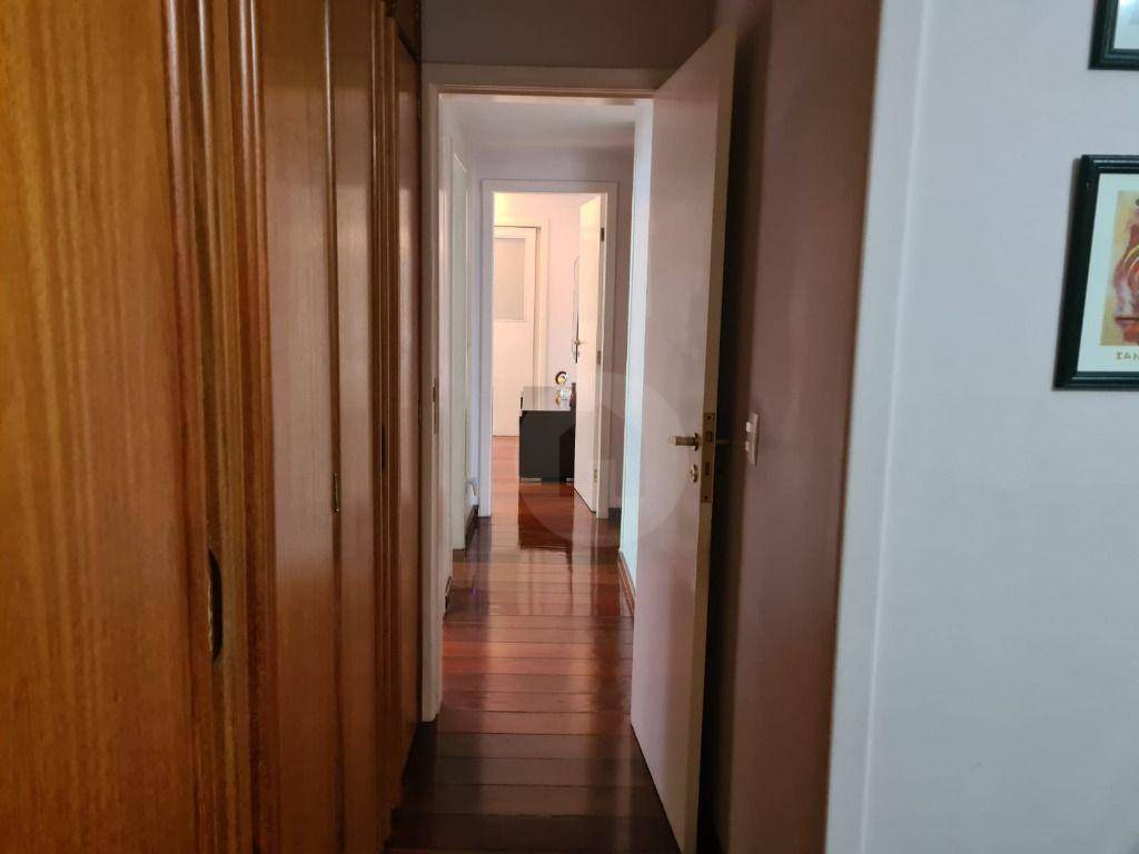 Apartamento à venda com 4 quartos, 155m² - Foto 8