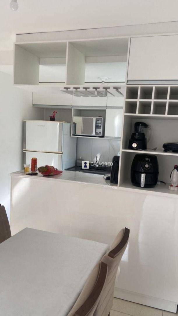 Apartamento à venda com 2 quartos, 47m² - Foto 2