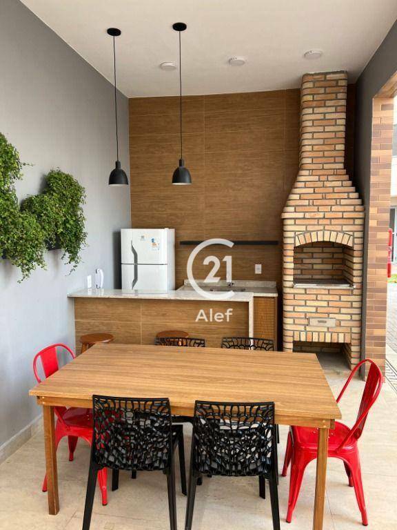 Apartamento à venda com 2 quartos, 40m² - Foto 12