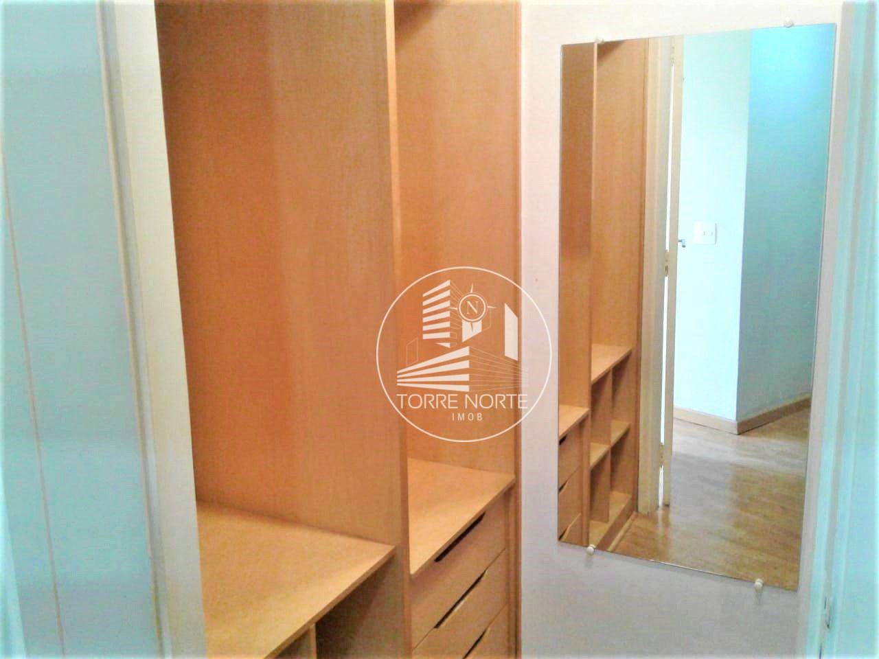 Apartamento para alugar com 3 quartos, 177m² - Foto 9