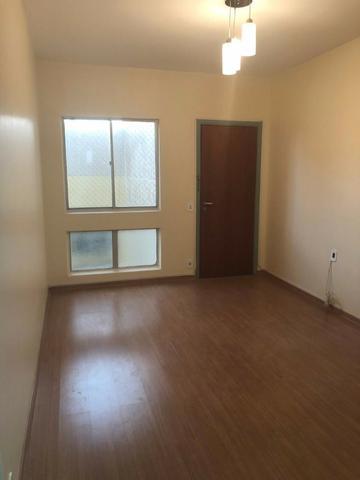 Apartamento à venda com 3 quartos, 75m² - Foto 1