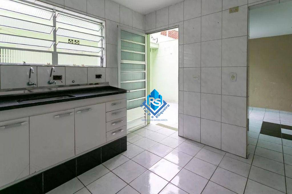 Sobrado à venda e aluguel com 3 quartos, 235m² - Foto 10