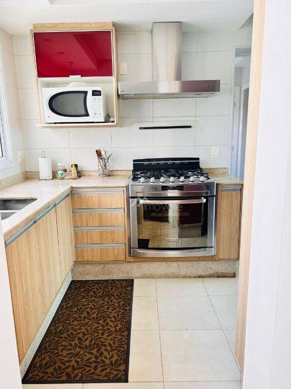 Apartamento à venda com 3 quartos, 190m² - Foto 9