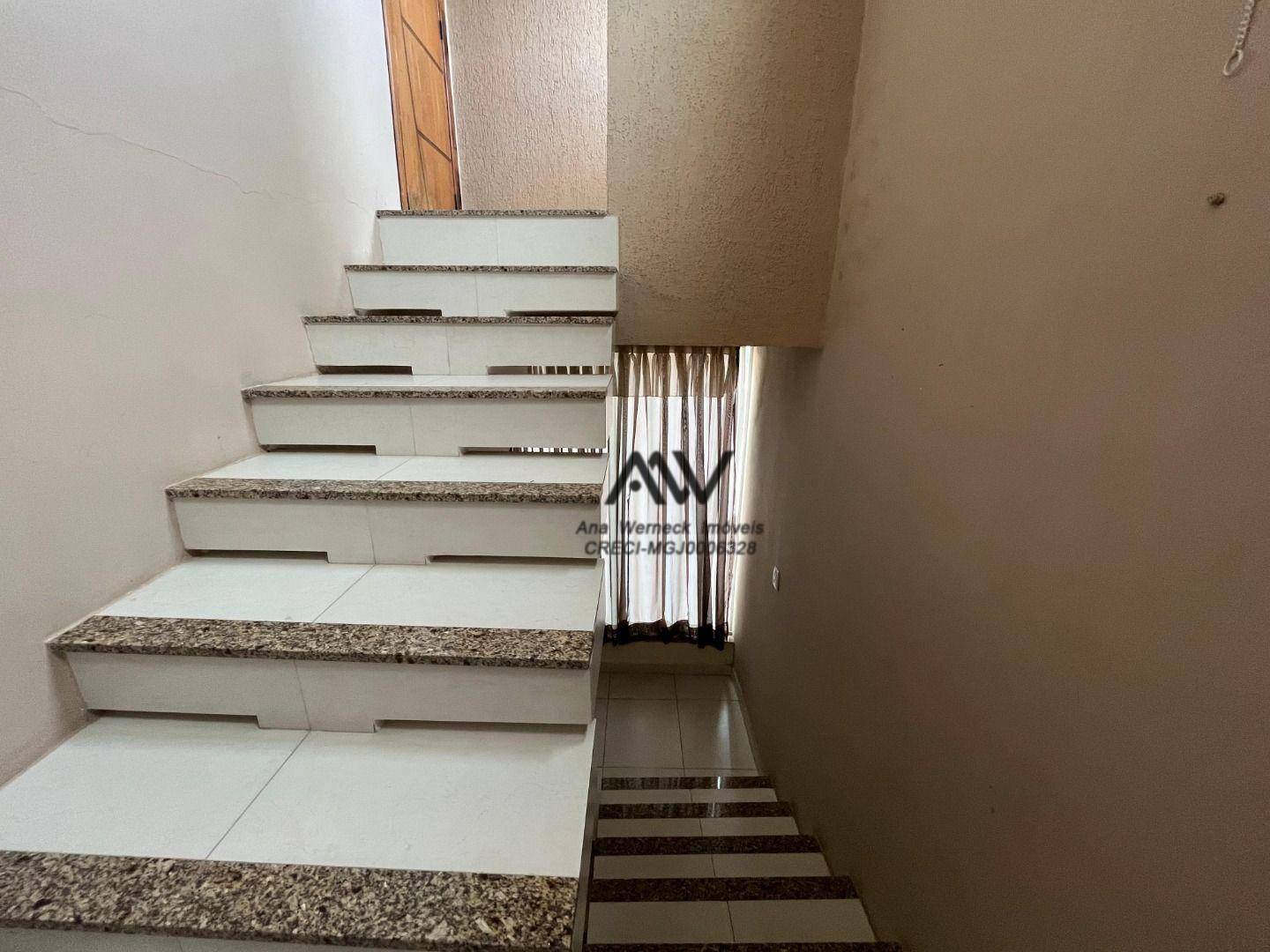 Casa à venda com 4 quartos, 344m² - Foto 42