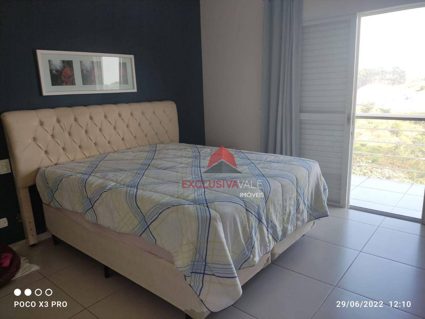 Casa de Condomínio à venda com 3 quartos, 300m² - Foto 8