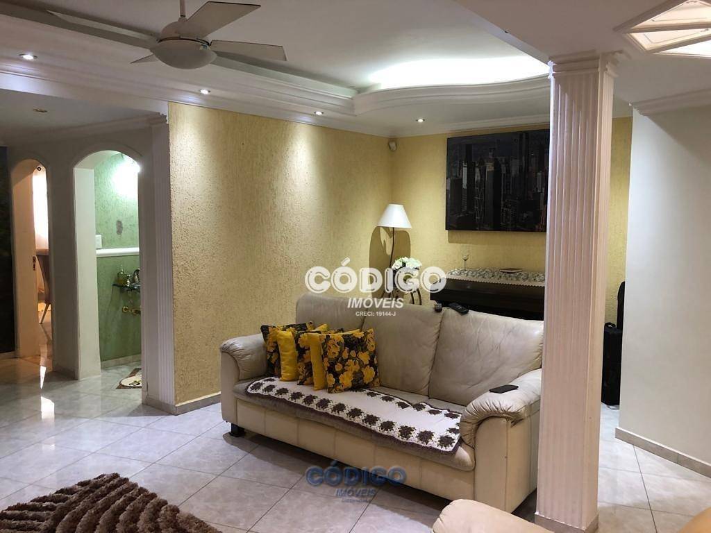 Sobrado à venda com 4 quartos, 350m² - Foto 4