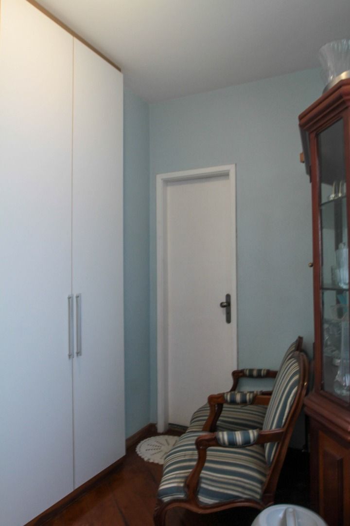 Apartamento à venda com 3 quartos, 123m² - Foto 44