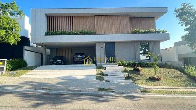 Sobrado à venda com 4 quartos, 415m² - Foto 1