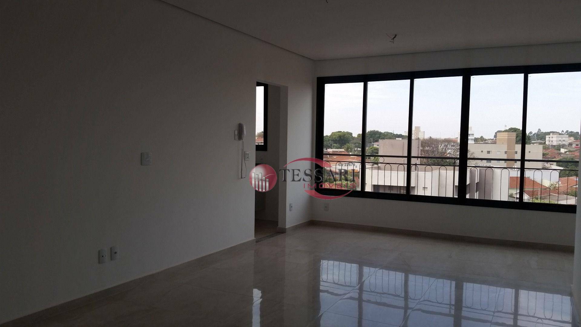 Apartamento à venda com 3 quartos, 100m² - Foto 4