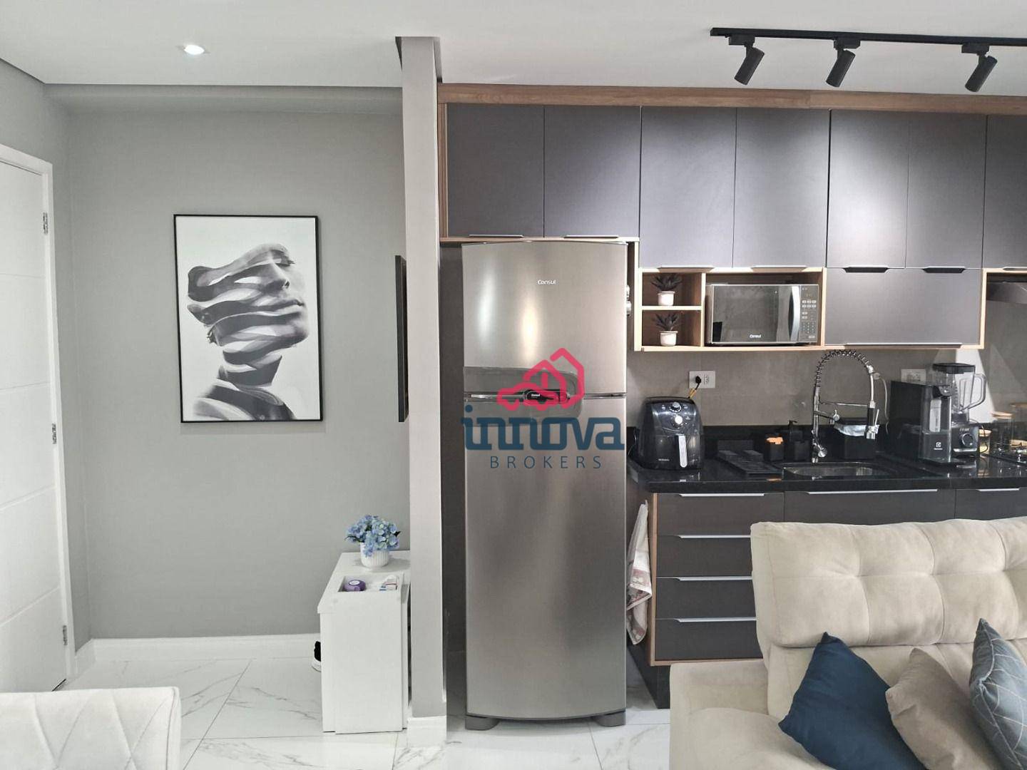 Apartamento à venda com 2 quartos, 62m² - Foto 8