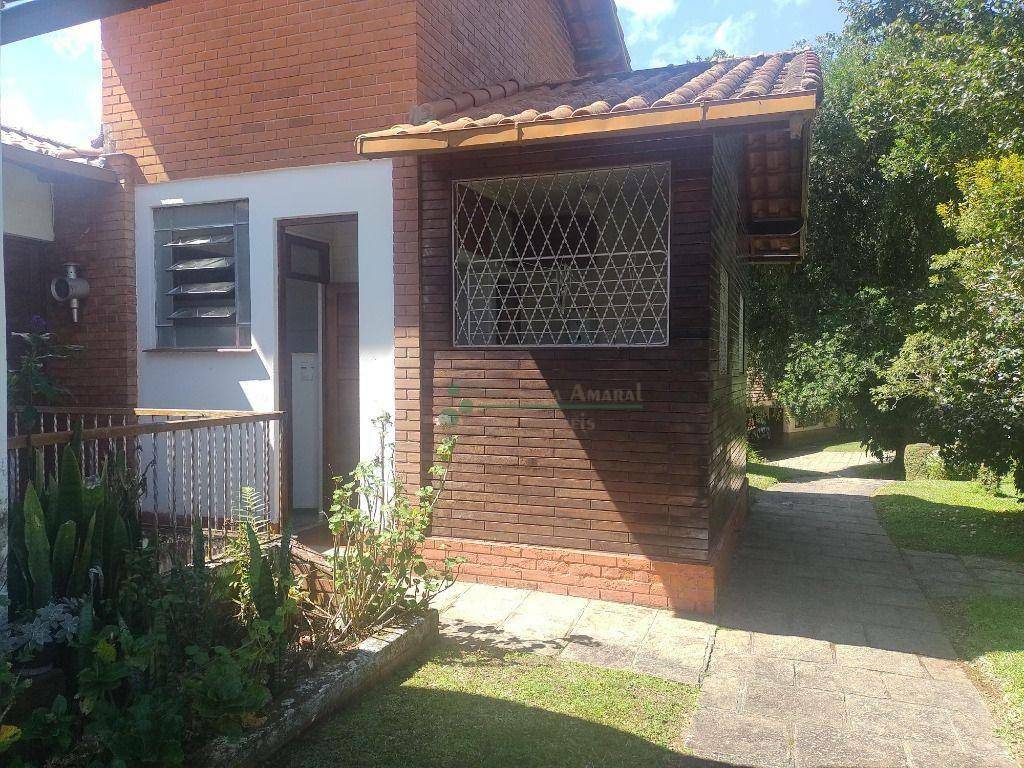 Casa de Condomínio à venda com 4 quartos, 153m² - Foto 1