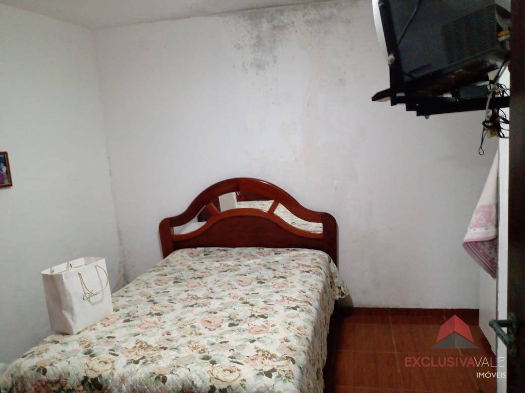 Casa à venda com 3 quartos, 200m² - Foto 14