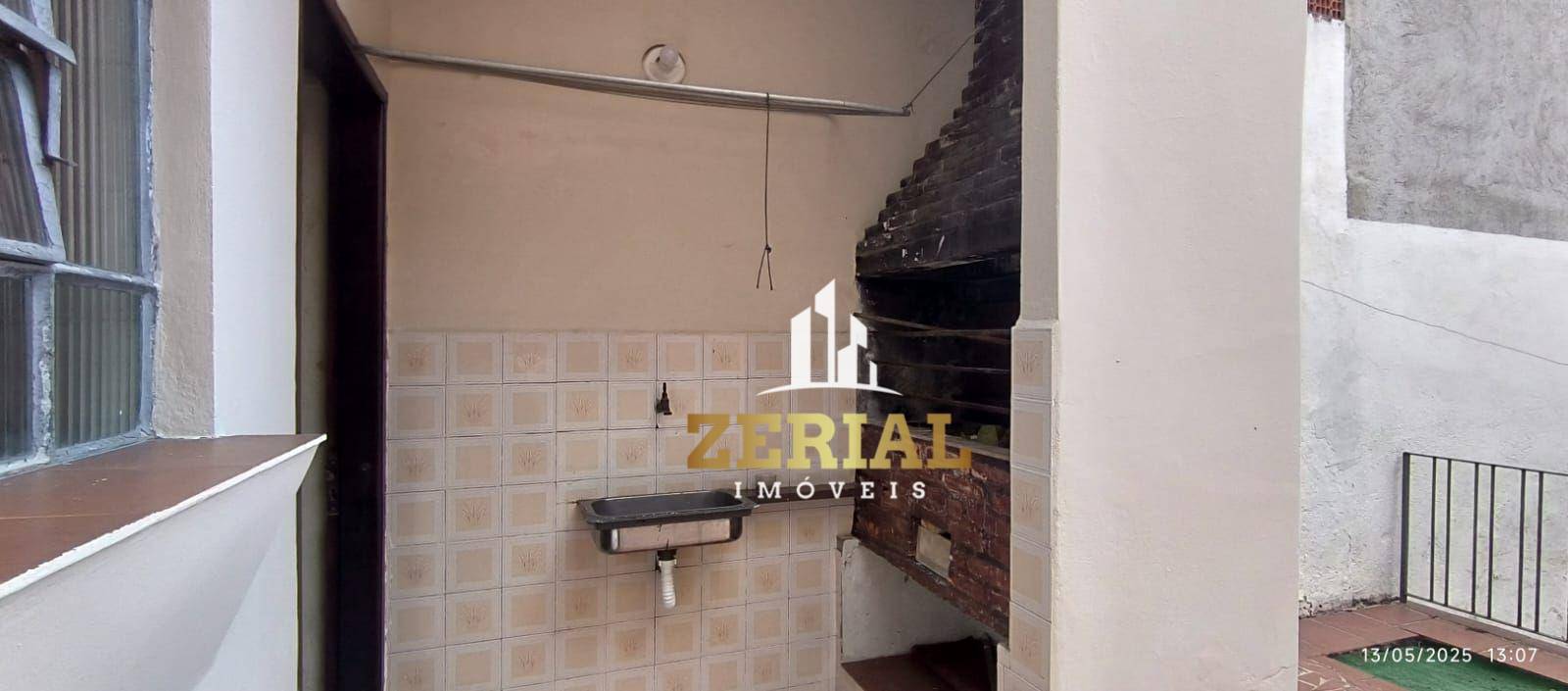 Casa para alugar com 4 quartos, 290m² - Foto 22