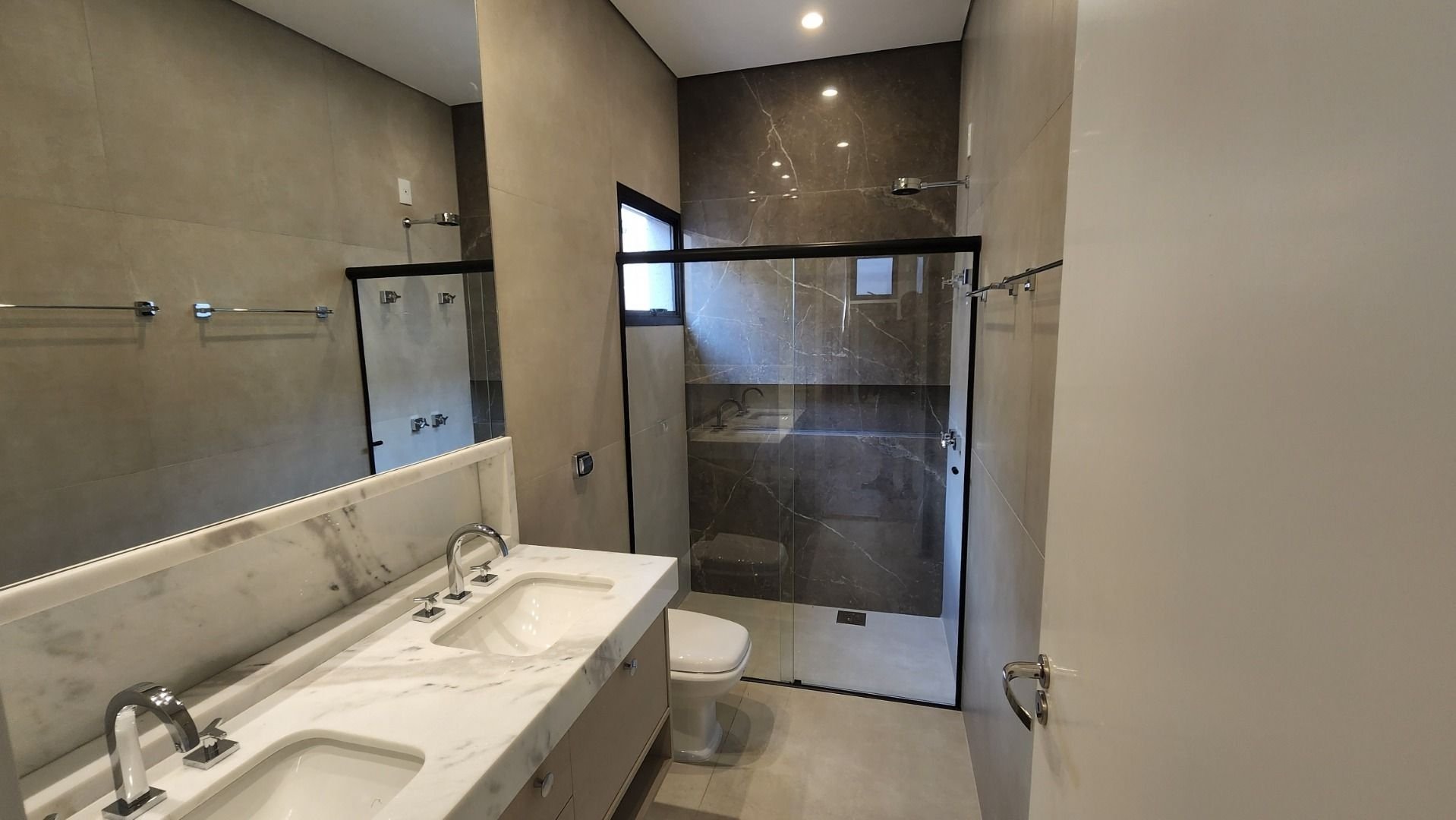 Casa de Condomínio à venda com 3 quartos, 186m² - Foto 23