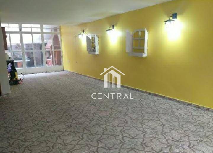 Sobrado à venda com 3 quartos, 315m² - Foto 3