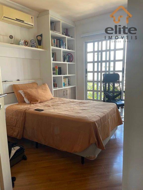 Casa de Condomínio à venda com 5 quartos, 479m² - Foto 23