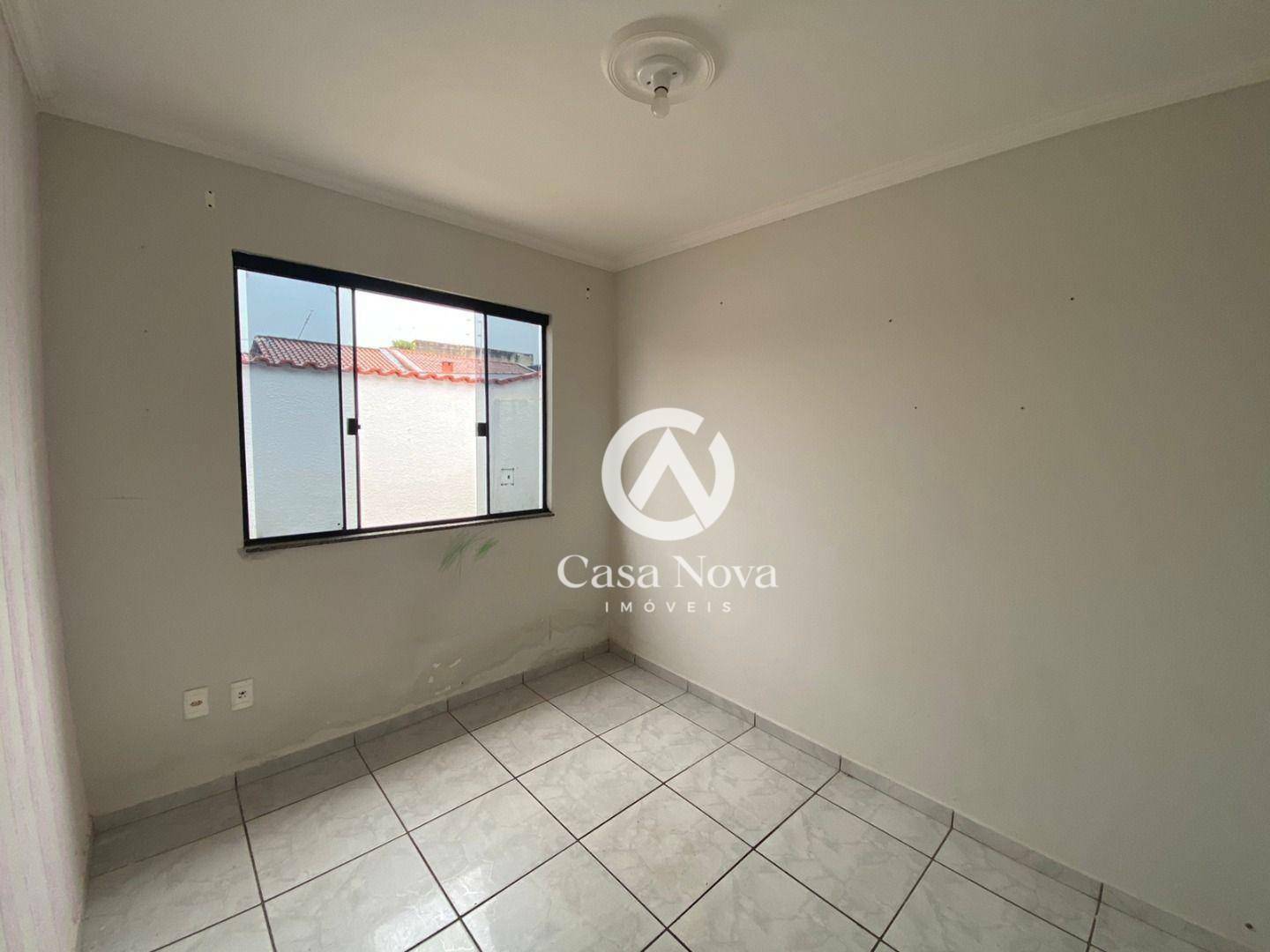 Casa à venda com 4 quartos, 125m² - Foto 9