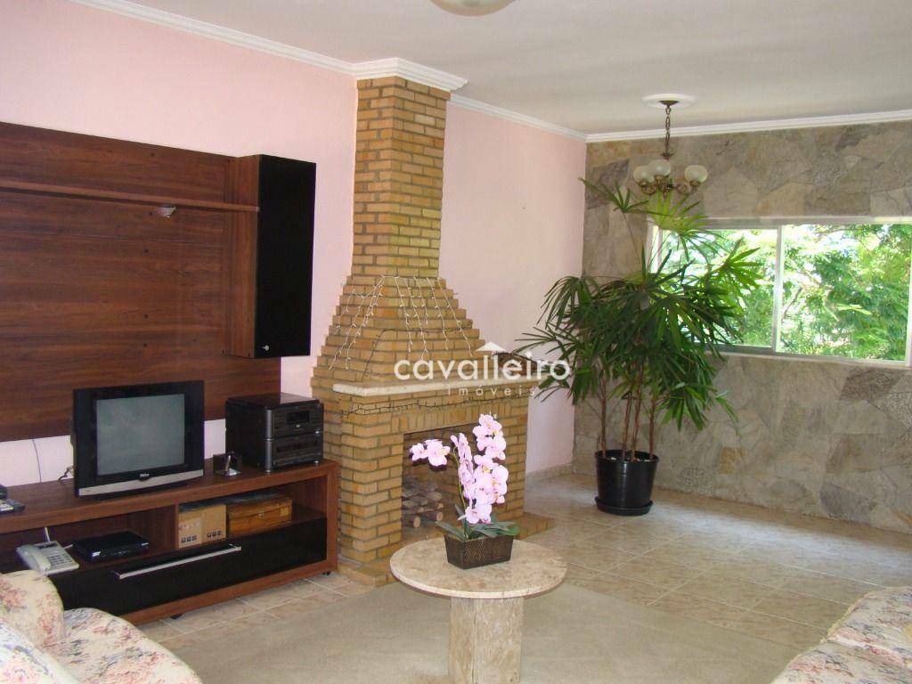 Casa à venda com 4 quartos, 300m² - Foto 27